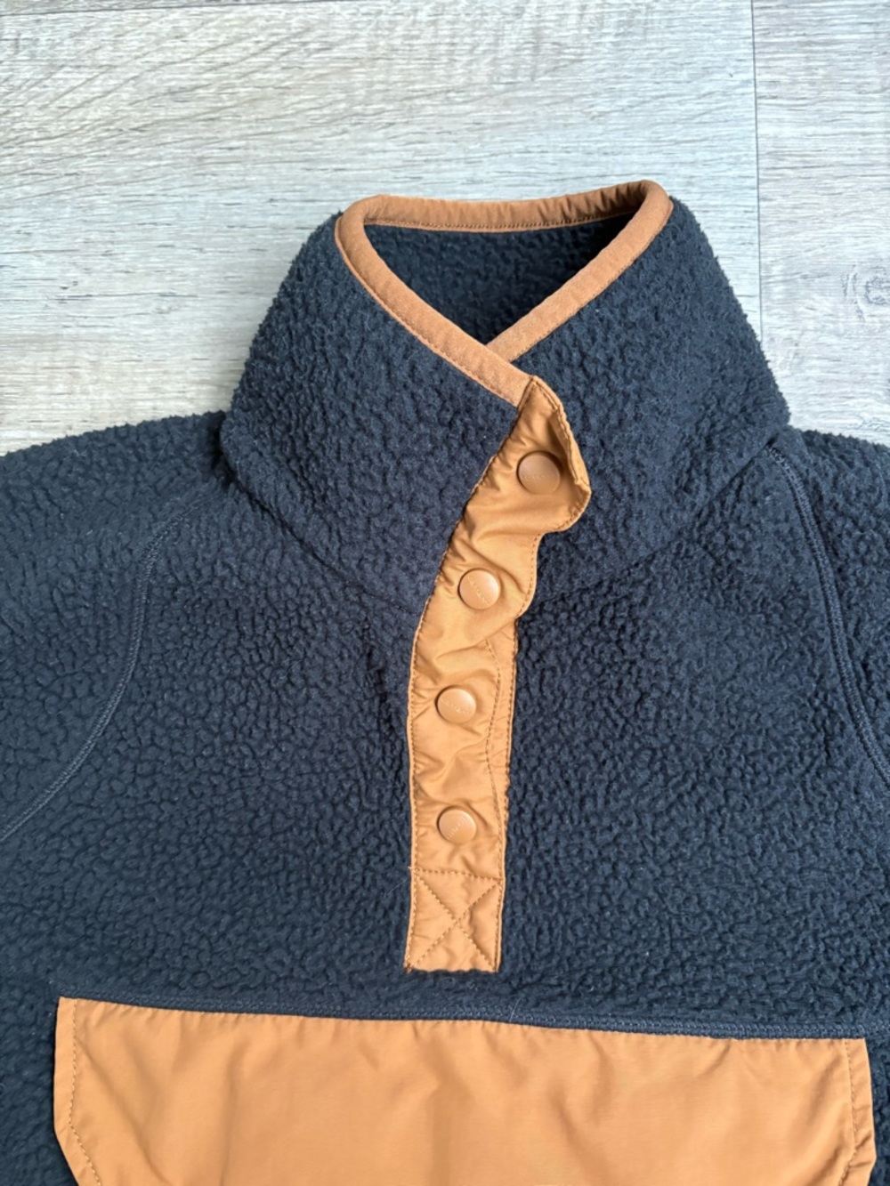 Carhartt Women's Relaxed Fit Sherpa Fleece Pullovers Size S - Picture 4 of 7